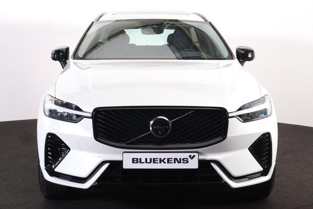 Volvo XC60 T6 Recharge AWD Ultra Dark - Panorama/schuifdak - IntelliSafe Assist & Surround - 360º Camera - Harman/Kardon audio - Adaptieve LED koplampen - Verwarmde voorstoelen, stuur & achterbank - Parkeersensoren voor & achter - Elektr. bedienb. voorstoelen met ge