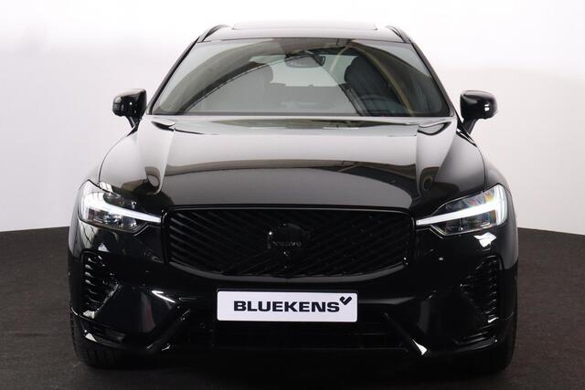 Volvo XC60 T8 Recharge AWD Ultra Black Edition Exec - Luchtvering - Panorama/schuifdak - IntelliSafe Assist & Surround - 360º Camera - Bowers & Wilkins audio - Adaptieve LED koplampen - Verwarmde voorstoelen, stuur & achterbank - Parkeersensoren voor & achter - Elek