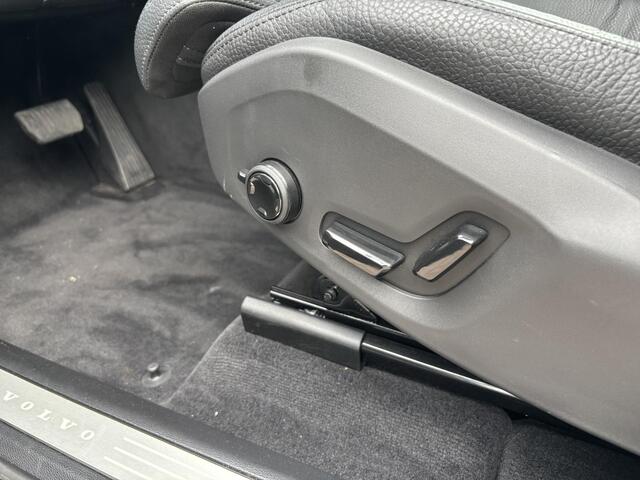 Volvo XC60 2.0 T6 Plug-in hybrid AWD Inscription 350pk | Vol Leer | Panoramadak | Elektr. Stoelen