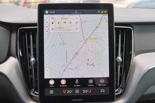 Volvo XC60 T8 Recharge AWD Plus Black Edition - Panorama/schuifdak - IntelliSafe Assist & Surround - 360º Camera - Harman/Kardon audio - Adaptieve LED koplampen - Verwarmde voorstoelen, stuur & achterbank - Parkeersensoren voor & achter - Head up display - Draadloze