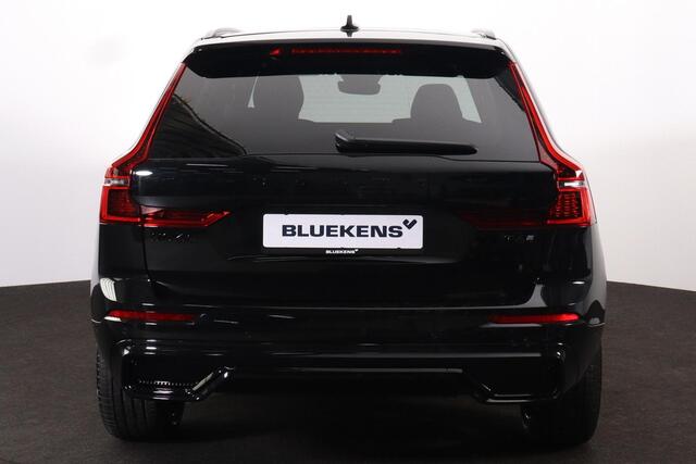 Volvo XC60 T6 Recharge AWD Plus Black Edition - Panorama/schuifdak - IntelliSafe Assist & Surround - 360º Camera - Harman/Kardon audio - Verwarmde voorstoelen, stuur & achterbank - Parkeersensoren voor & achter - Elektr. bedienb. voorstoelen met geheugen - Head up d