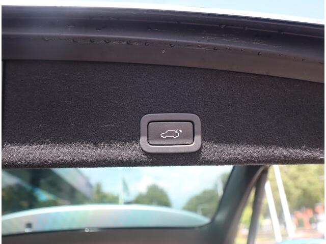 Volvo XC60 2.0 T5 FWD Polar+ Panodak / Stoelverw. / Lage KM Uitzonderlijk nette staat!