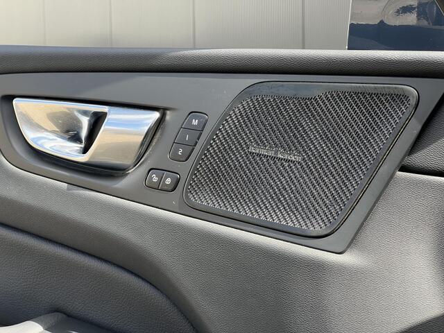 Volvo XC60 2.0 T6 Plug-in hybrid AWD Inscription Long range accu / 360 camera / Harman Kardon audio / Trekhaak / Adaptieve Cruise Control / BLIS / Extra getint glas / voorstoel- en stuurverwarming