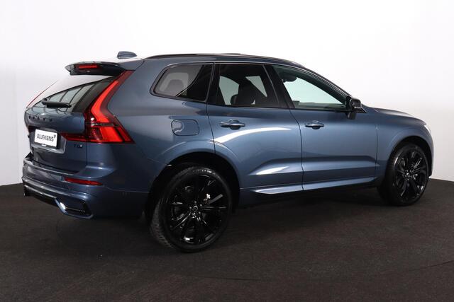 Volvo XC60 T6 Recharge AWD Plus Black Edition - Panorama/schuifdak - IntelliSafe Assist & Surround - 360º Camera - Harman/Kardon audio - Verwarmde voorstoelen, stuur & achterbank - Parkeersensoren voor & achter - Elektr. bedienb. voorstoelen met geheugen - Head up d