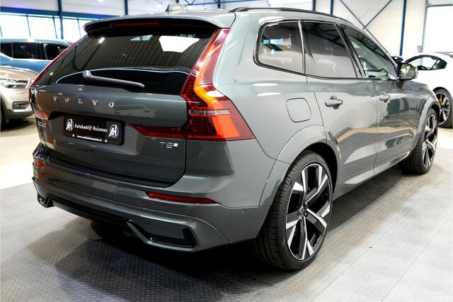 Volvo XC60 2.0 T8 AWD 335kW/456pk Aut8 Recharge Ultra Dark LUCHTVERING + BOWERS&WILKINS + PANORAMADAK + BLIS + HEAD-UP + PILOT ASSIST + V&A STOEL-&STUURVERWARMING + ADAPT.CRUISE + GOOGLE DASH&SERVICES + STOELVENTILATIE&-MASSAGE + 360 CAMERA + 22" LM-VELGEN!!