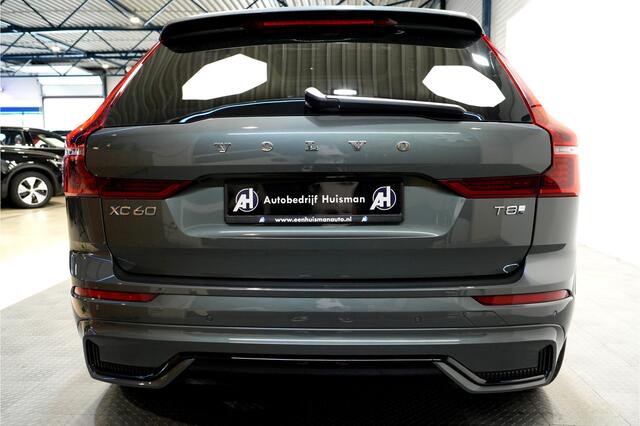 Volvo XC60 2.0 T8 AWD 335kW/456pk Aut8 Recharge Ultra Dark LUCHTVERING + BOWERS&WILKINS + PANORAMADAK + BLIS + HEAD-UP + PILOT ASSIST + V&A STOEL-&STUURVERWARMING + ADAPT.CRUISE + GOOGLE DASH&SERVICES + STOELVENTILATIE&-MASSAGE + 360 CAMERA + 22" LM-VELGEN!!