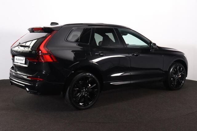 Volvo XC60 T6 Recharge AWD Plus Black Edition - Panorama/schuifdak - IntelliSafe Assist & Surround - 360º Camera - Harman/Kardon audio - Verwarmde voorstoelen, stuur & achterbank - Parkeersensoren voor & achter - Elektr. bedienb. voorstoelen met geheugen - Head up d