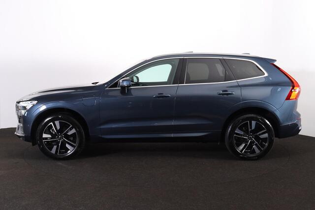 Volvo XC60 T6 Recharge AWD Plus Bright - Panorama/schuifdak - IntelliSafe Assist & Surround - 360º Camera - Harman/Kardon audio - Adaptieve LED koplampen - Verwarmde voorstoelen, stuur & achterbank - Parkeersensoren voor & achter - Elektr. bedienb. voorstoelen met g
