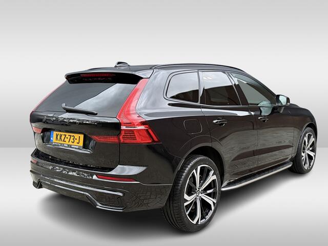 Volvo XC60 2.0 T6 Plug-in hybrid AWD Plus Dark | 21 inch | Side skirts | Sport leder
