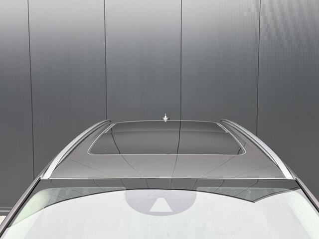 Volvo XC60 2.0 T8 Twin Engine AWD Momentum Pro | 360 Camera | IntelliSafe Surround & Assist | Styling kit