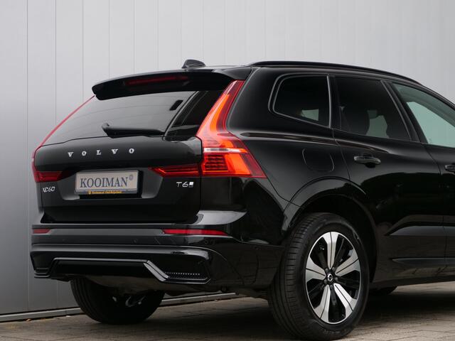 Volvo XC60 2.0 T6 Plug-in hybrid AWD Plus Dark 350 Pk Automaat Navi / Pano-dak / 360 Camera / Apple Carplay / Harman Kardon