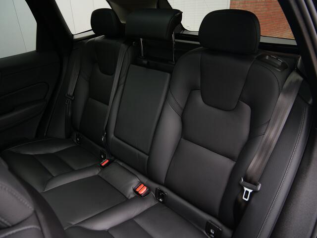Volvo XC60 2.0 T6 Plug-in hybrid AWD Plus Dark 350 Pk Automaat Navi / Pano-dak / 360 Camera / Apple Carplay / Harman Kardon