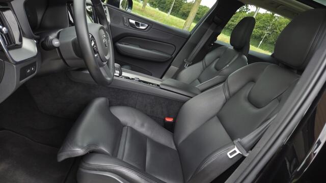 Volvo XC60 2.0 T6 AWD + Bright