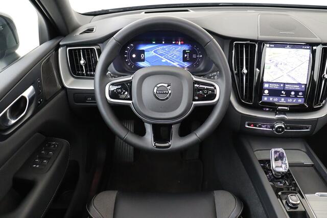 Volvo XC60 T6 PLUG-IN HYBRID AWD ULTRA BLACK EDITION -PANO.DAK|HARMAN/KARDON|360°CAM|HEAD-UP DISP.|GELAAGD.GLAS|SPORTSTOELEN|21"
