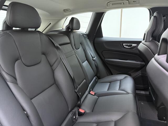Volvo XC60 T5 252pk Automaat Momentum / Elektrische verstelbare stoelen / Keyless entry / Stoelverwarming / Trekhaak / Apple carplay /