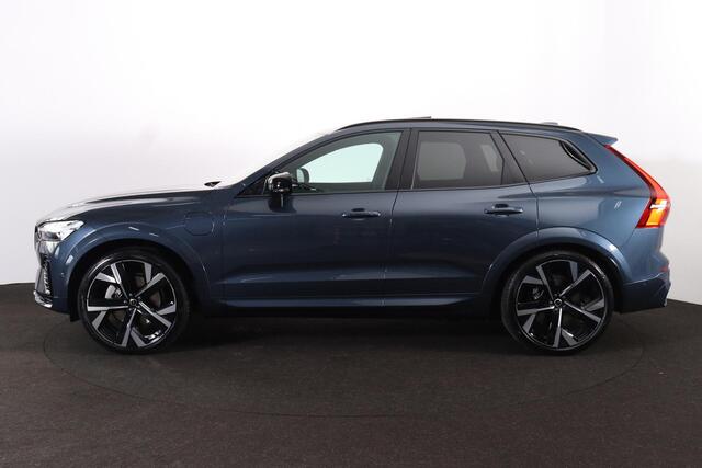 Volvo XC60 T8 Recharge AWD Ultra Black Edition Exec - Luchtvering - Panorama/schuifdak - IntelliSafe Assist & Surround - 360º Camera - Bowers & Wilkins audio - Adaptieve LED koplampen - Verwarmde voorstoelen, stuur & achterbank - Parkeersensoren voor & achter - Elek
