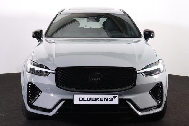 Volvo XC60 T8 Recharge AWD Ultra Black Edition Exec - Luchtvering - Panorama/schuifdak - IntelliSafe Assist & Surround - 360º Camera - Bowers & Wilkins audio - Adaptieve LED koplampen - Verwarmde voorstoelen, stuur & achterbank - Parkeersensoren voor & achter - Elek