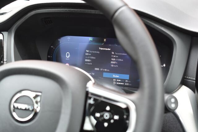 Volvo XC60 T6 350PK Plug-in hybrid AWD Ultra Dark | Head Up Display | Panoramadak |