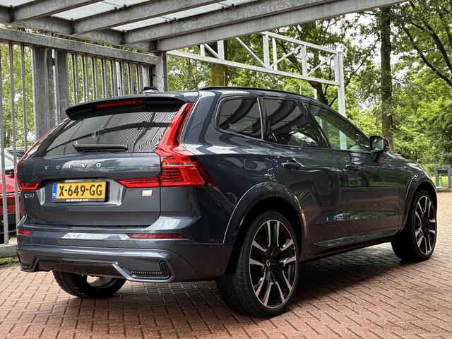 Volvo XC60 2.0 T6 Plug-in hybrid AWD Ultimate Dark 350PK | Panoramadak | Harman/Kardon | Dodehoekassistent | 360 ° Camera | Elektrische Trekhaak
