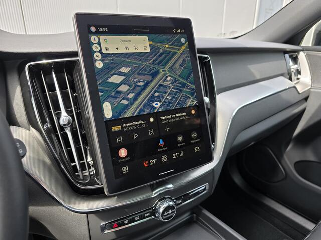Volvo XC60 T6 Plug-in hybrid AWD Plus Black Edition | Trekhaak | Full Led | Head up display