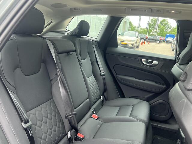 Volvo XC60 T6 Plug-in hybrid AWD Ultra Dark