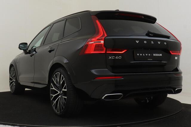 Volvo XC60 T8 RECHARGE AWD R-DESIGN *VOL!* -PANO.DAK|BOWERS&WILKINS|LUCHTVERING|360°CAM|HEAD-UP DISP.|POWER-SEAT|CLIMATE.PRO|ADAP.LED|TREKHAAK|22"