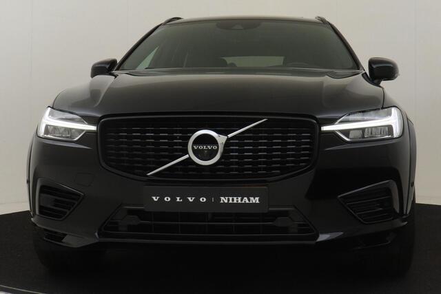 Volvo XC60 T8 RECHARGE AWD R-DESIGN *VOL!* -PANO.DAK|BOWERS&WILKINS|LUCHTVERING|360°CAM|HEAD-UP DISP.|POWER-SEAT|CLIMATE.PRO|ADAP.LED|TREKHAAK|22"