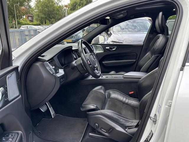 Volvo XC60 T8 AWD R-Design B&W HeadUp Luchtvering 360 Keyless DAB