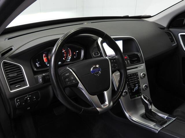 Volvo XC60 2.0 T5 Aut. FWD Polar+ LEER/SCHUIFDAK/TREKH./18"LMV!