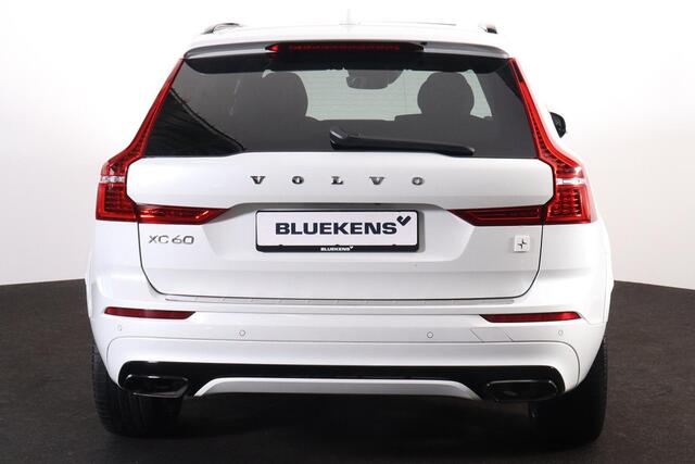 Volvo XC60 T8 Recharge AWD Polestar Engineered - IntelliSafe Assist & Surround - Panoramisch schuif-/kanteldak - 360º camera - Head-up display - Elektrisch bedienb. voorstoelen met geheugen - Verwarmbare voorstoelen & stuurwiel - Adaptieve LED verlichting - 21 inch