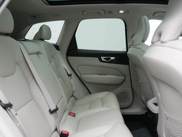 Volvo XC60 T6 AWD FACELIFT MODEL Inscription PHEV 350pk Dealer O.H | Panodak | Adaptive Cruise | Camera | Harman / Kardon | Lederen Sportstoelen Memory & Verwarmd | Google Assistant | Apple Carplay | Keyless | Full LED | Pilot Assist | Navigatie | Virtual |