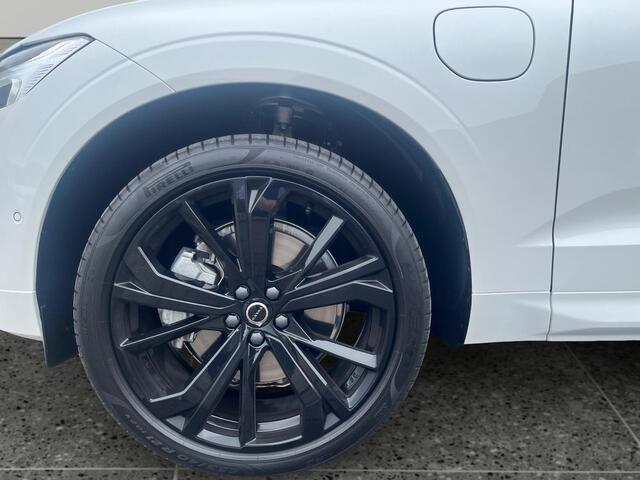Volvo XC60 T8 Plug-in hybrid AWD Ultra Black Edition | FULL OPTION | Luchtvering | Bowers & Wilkins | Gelaagd glas