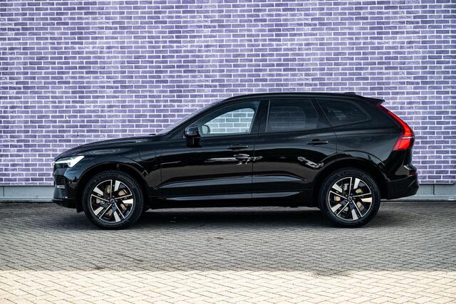 Volvo XC60 T6 Plug-in hybrid AWD Essential | Gratis Trekhaak | Adaptieve Cruise Control | Park assist | Getint Glas | Leder | Driver assist | Stoel- / stuurwielverwarming | All Season banden | Zwarte hemel