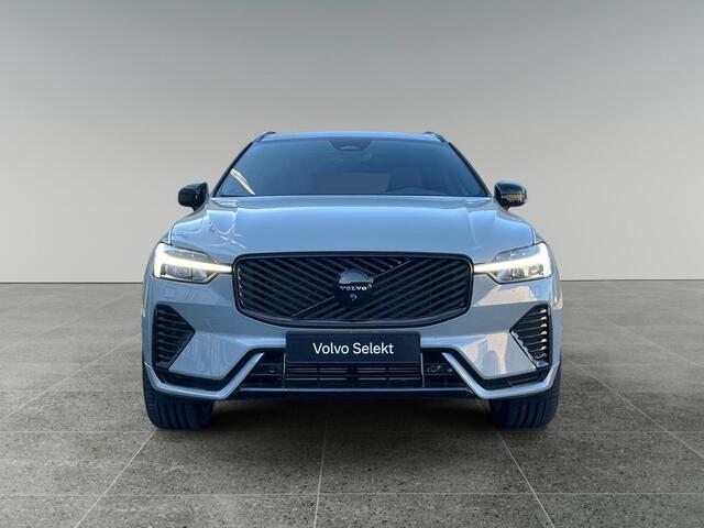 Volvo XC60 T8 Plug-in hybrid AWD Ultra Black Edition | FULL OPTION | Luchtvering | Bowers & Wilkins | Gelaagd glas
