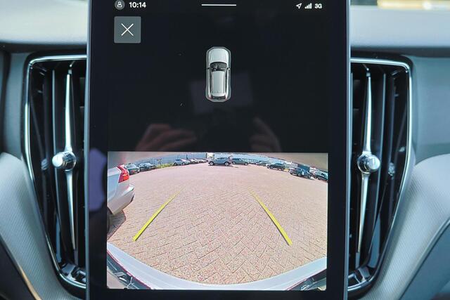 Volvo XC60 T6 Recharge AWD Plus Black Edition - IntelliSafe Assist & Surround - Harman/Kardon audio - Parkeercamera achter - Verwarmde voorstoelen, stuur & achterbank - Parkeersensoren voor & achter - Elektr. bedienb. voorstoelen met geheugen - Draadloze tel. lader 
