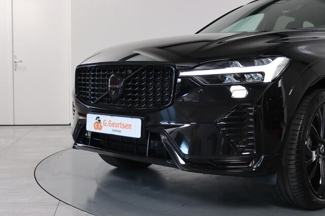 Volvo XC60 2.0 T6 Plug-in hybrid AWD Ultra Black Edition Trekhaak, ACC, Massage, Harman/Kardon, Dodehoek detectie, Rondomzicht Camera, Stoelventilatie/verwarming, Apple CarPlay/Android Auto