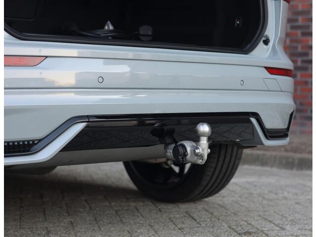 Volvo XC60 T8 AWD Polestar Engineered | Pano - Trekhaak - HUD