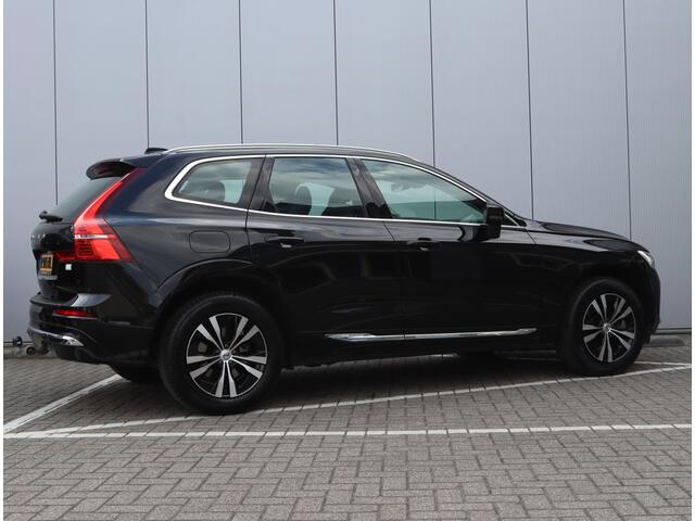 Volvo XC60 2.0 T6 Plug-in hybrid AWD Bright | Org. NL | Trekhaak | Panoramadak