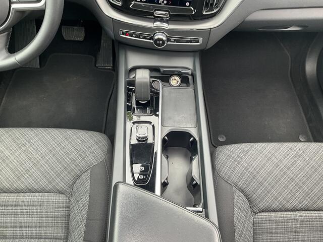Volvo XC60 Recharge T6 PHEV | Inscription | Pano | Navi | Camera | Virtual | ECC | Cruise | LED |
