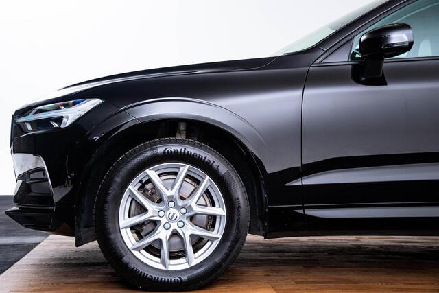 Volvo XC60 2.0 T5 Momentum Trekhaak - Smartphone integratie - Park Assist Pilot - Navigatie - Camera - Climate Control - PDC