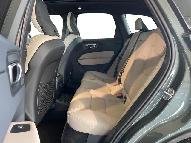 Volvo XC60 T6 Plug-in hybrid AWD Ultra Dark | 21" 5-V Spoke Black Diamond | Luchtvering | Extra getint glas achter