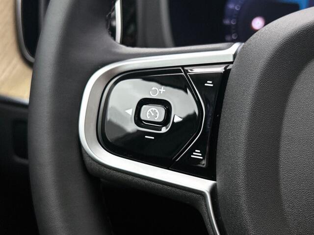 Volvo XC60 2.0 T6 AWD Plus Dark | Head-up display | Trekhaak | Pano |