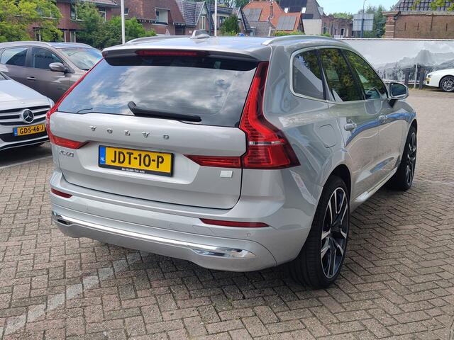 Volvo XC60 2.0 T6 PLUG-IN HYBRID AWD CORE BRIGHT Open dak | Google Maps | Keyless