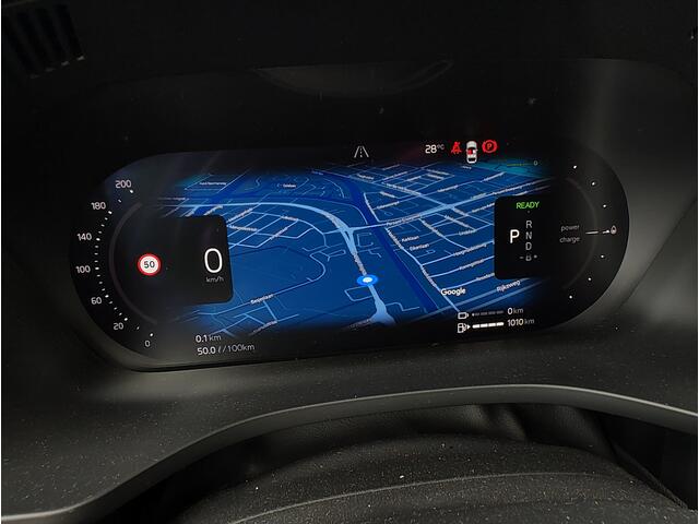 Volvo XC60 2.0 T6 PLUG-IN HYBRID AWD CORE BRIGHT Open dak | Google Maps | Keyless