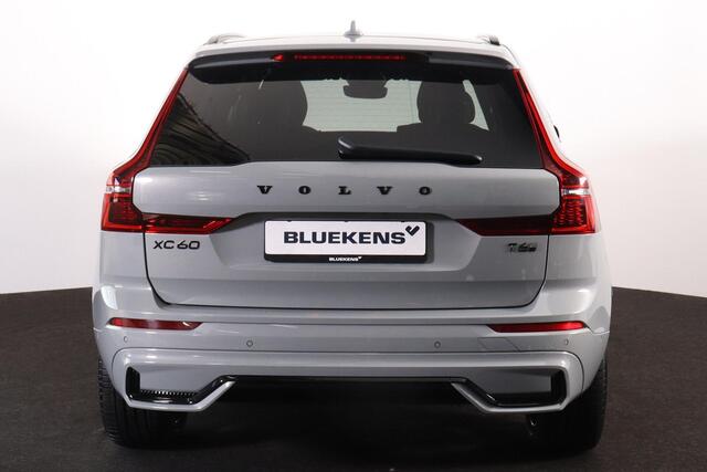 Volvo XC60 T6 Recharge AWD Plus Black Edition - Panorama/schuifdak - IntelliSafe Assist & Surround - 360º Camera - Harman Kardon audio - Adaptieve LED koplampen - Verwarmde voorstoelen, stuur & achterbank - Parkeersensoren voor & achter - Elektr. bedienb. voorstoele
