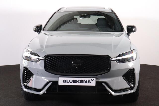 Volvo XC60 T6 Recharge AWD Plus Black Edition - Panorama/schuifdak - IntelliSafe Assist & Surround - 360º Camera - Harman Kardon audio - Adaptieve LED koplampen - Verwarmde voorstoelen, stuur & achterbank - Parkeersensoren voor & achter - Elektr. bedienb. voorstoele