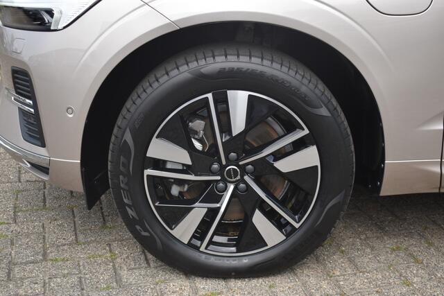 Volvo XC60 T6 350PK Automaat Plug-in hybrid AWD Plus Bright H&K | 360 Camera | Panodak | Stoelverwarming | ACC | 19"LMV