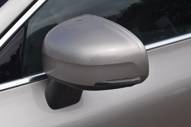 Volvo XC60 T6 350PK Automaat Plug-in hybrid AWD Plus Bright H&K | 360 Camera | Panodak | Stoelverwarming | ACC | 19"LMV