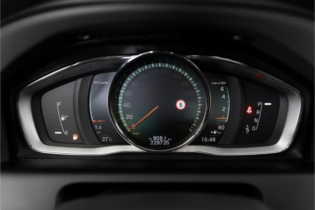 Volvo XC60 2.0 T5 FWD Polar+|Panoramadak|Leder| Trekhaak