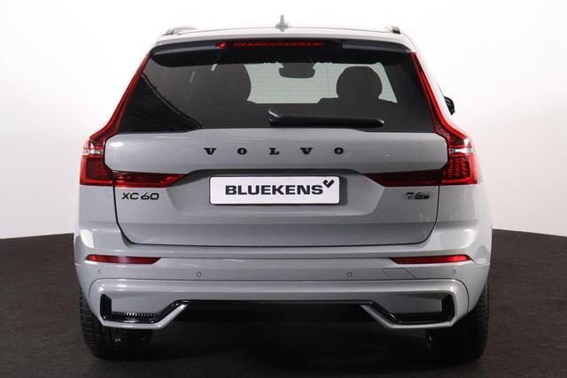 Volvo XC60 T6 Recharge AWD Plus Black Edition - Panorama/schuifdak - IntelliSafe Assist & Surround - 360º Camera - Harman/Kardon audio - Adaptieve LED koplampen - Verwarmde voorstoelen, stuur & achterbank - Parkeersensoren voor & achter - Elektr. bedienb. voorstoele